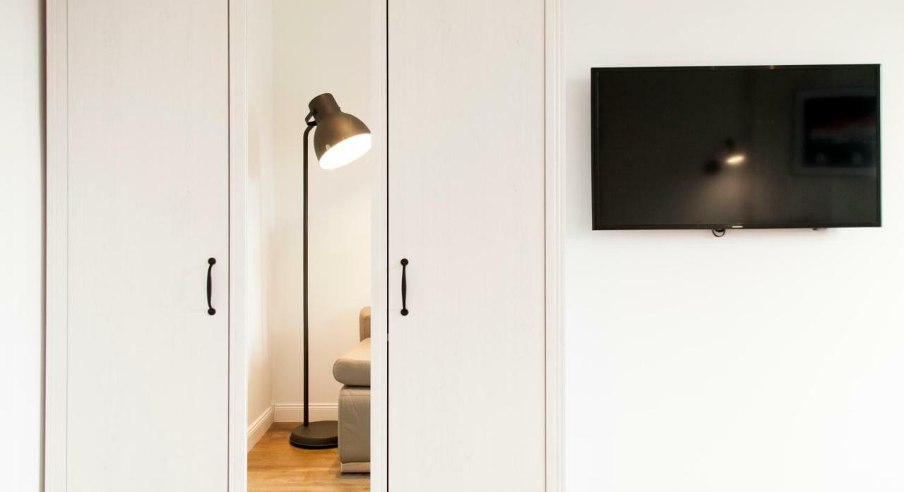 Family Luxury Comfort Old Town Apartament, 1-8, 2 Sypialnie I Salon, Parking W Cenie Gdansk Exterior foto
